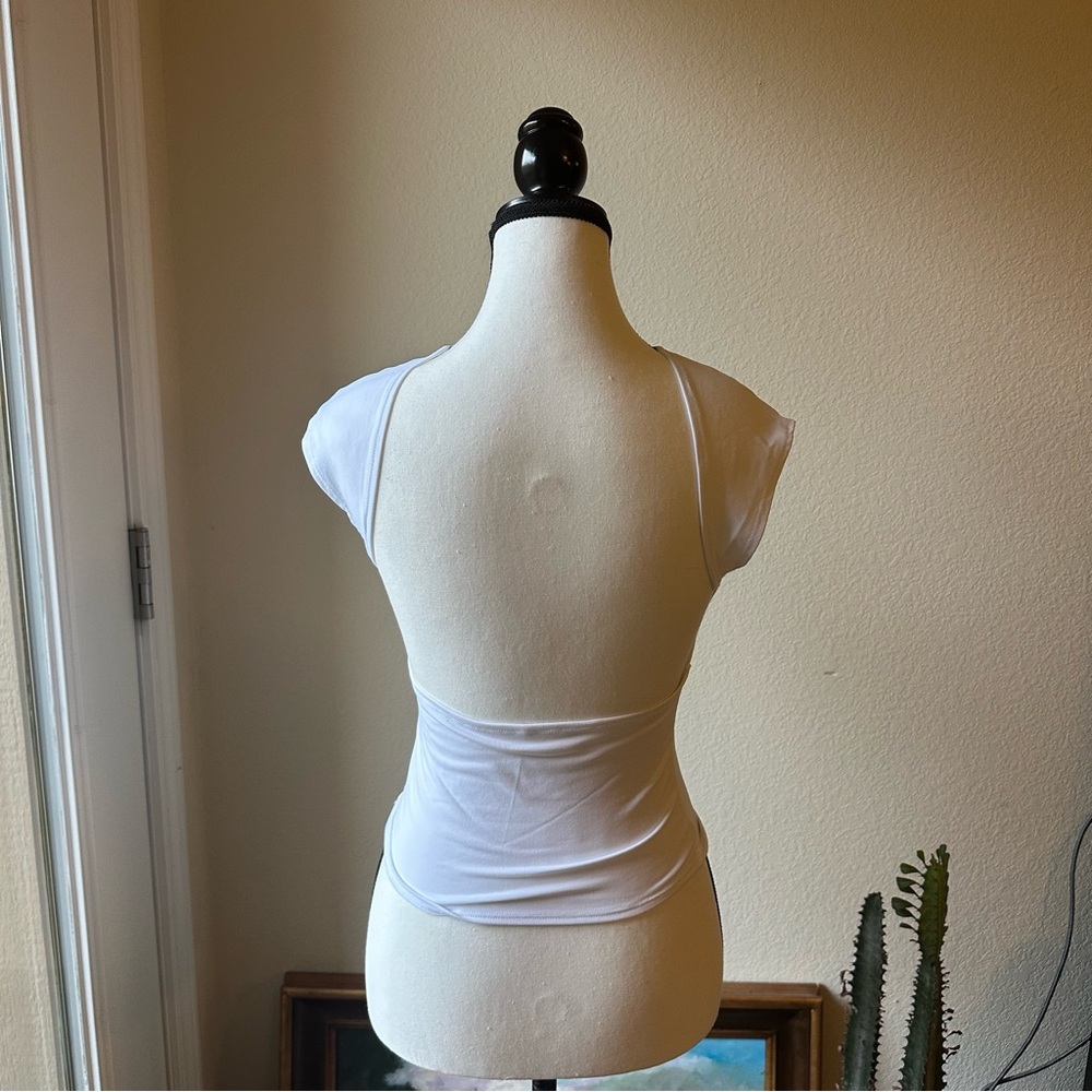 Backless Tank Top - Picture 3 of 3